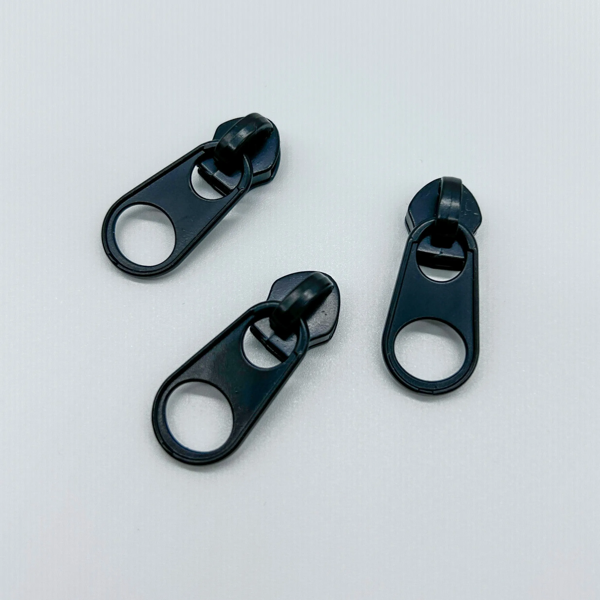 #5 Zipper Pulls