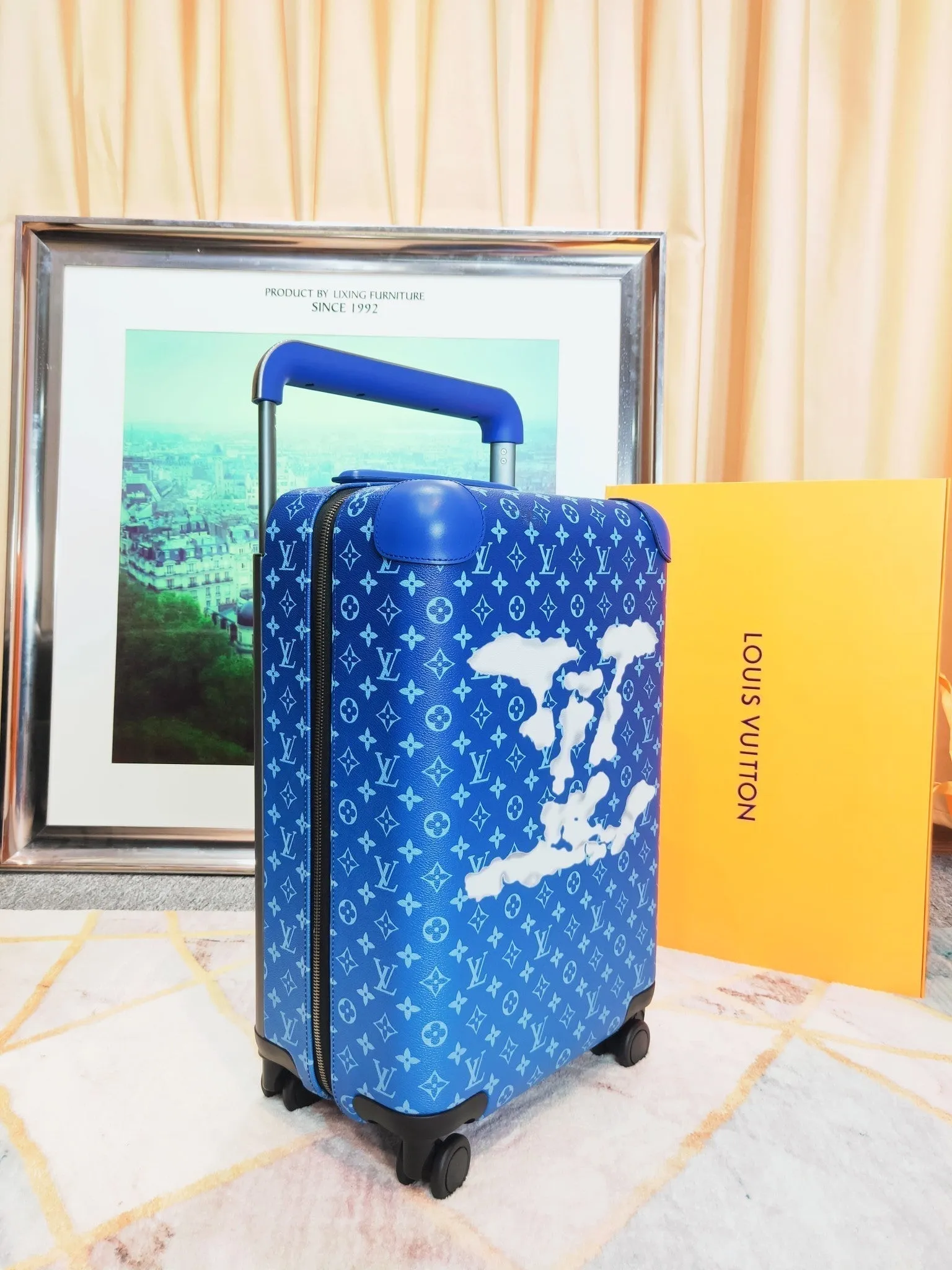 Louis Vuitton Horizon 55 Suitcase